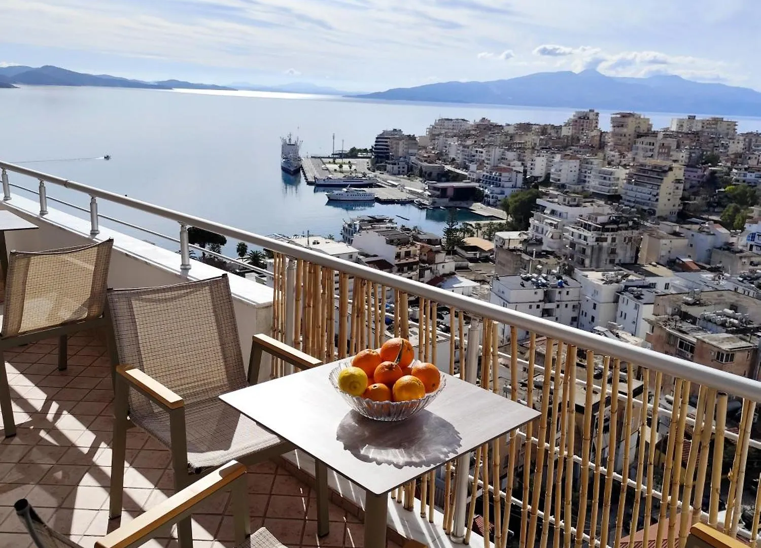 Topaz Perfekt Apartament 100 M To Bulevard Sarandë 0*,